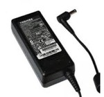 CHARGEUR LAPTOP TOSHIBA 19V 3.42A DC: 5.5X2.5   0434  